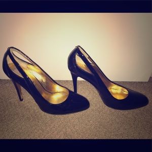 Ted Baker Patent Leather Black Pumps 4.5”